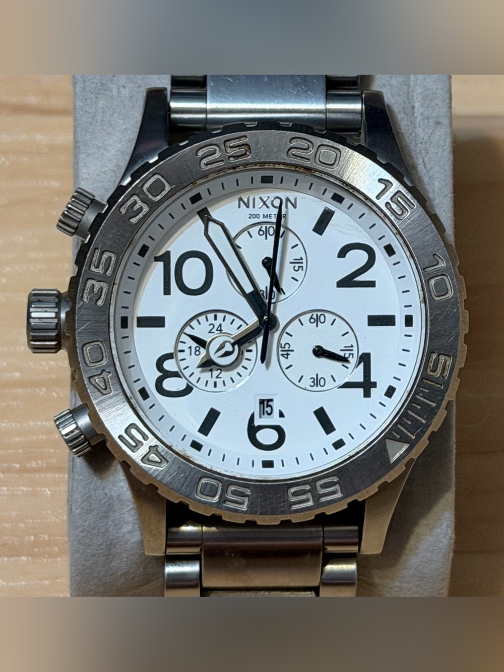Nixon The 42-20 Chrono Minimize Silver White Chronograph Men's Analog Watch RUNS